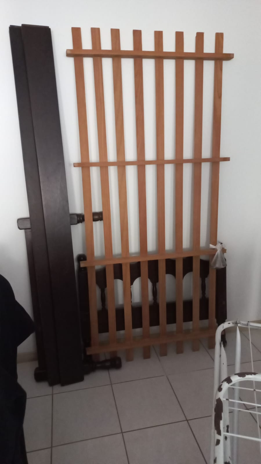 Doa-se cama de solteiro 