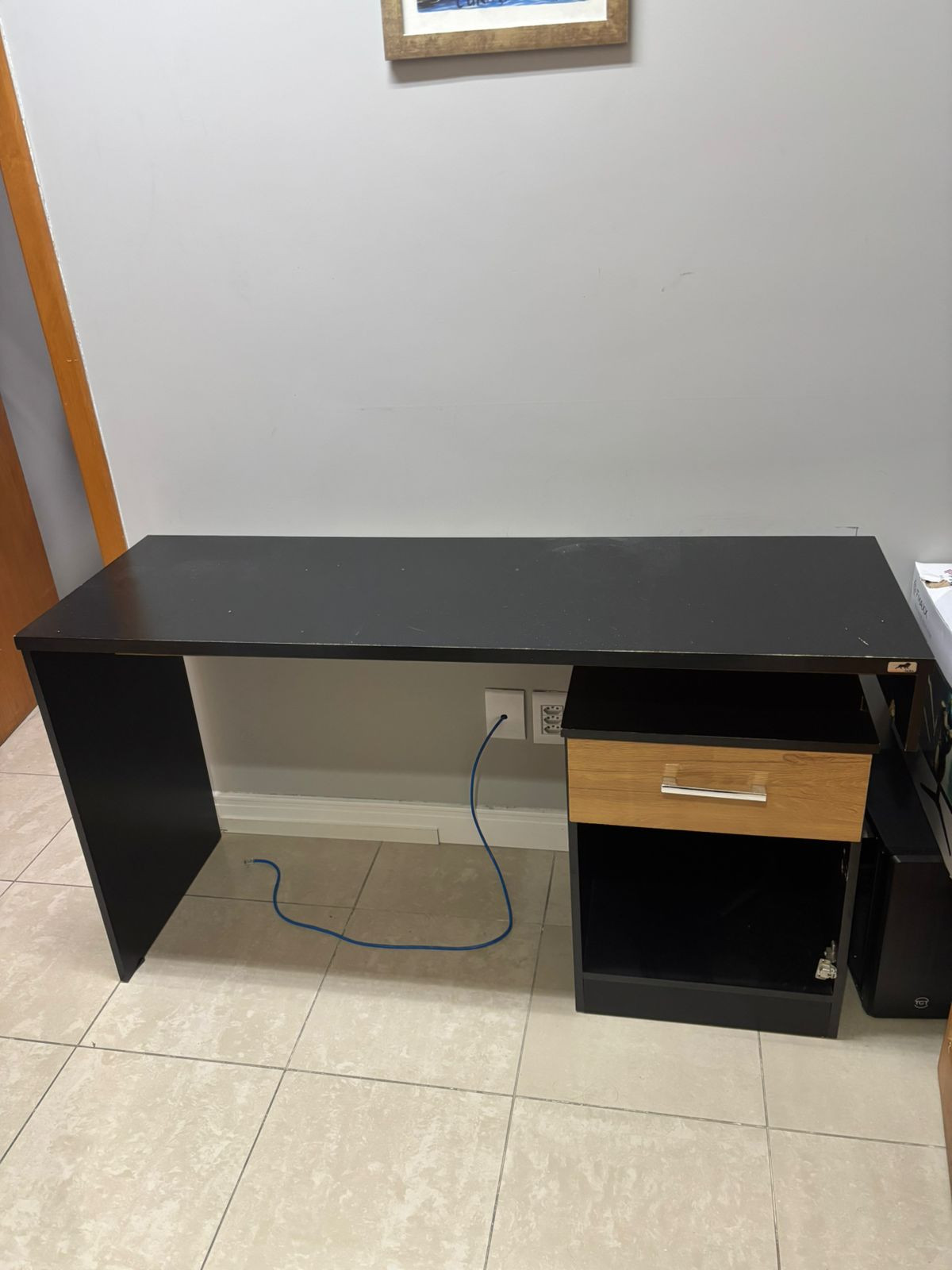 Doa-se Mesa de Escritório 