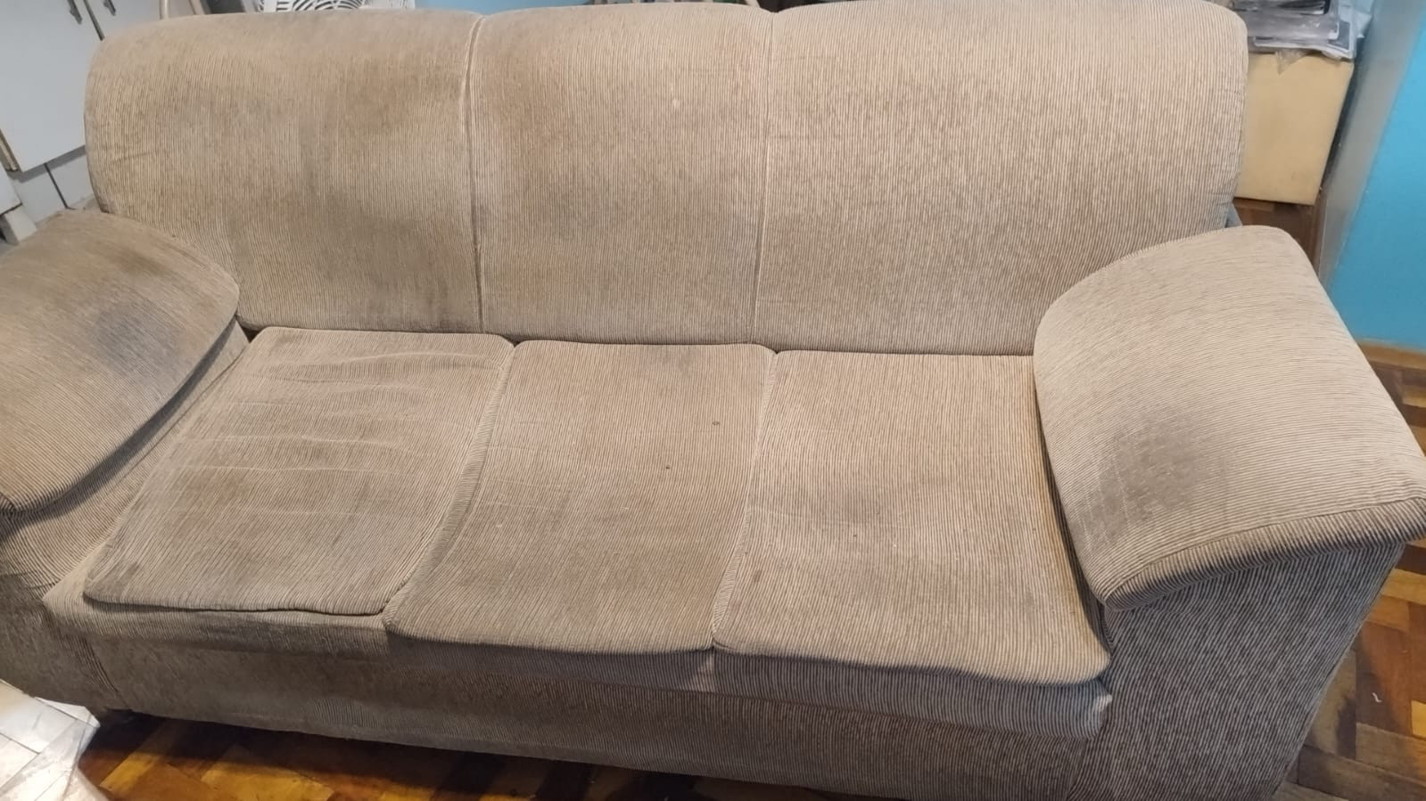 Doa-se Sofá 