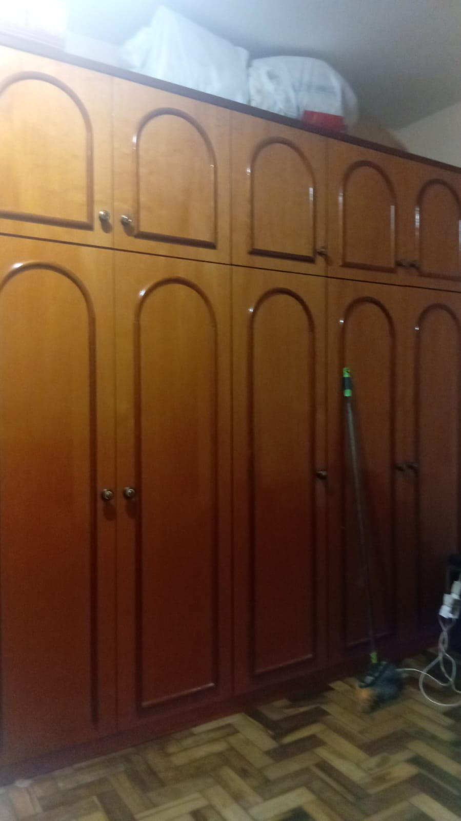 Doam-se Diversos Móveis 