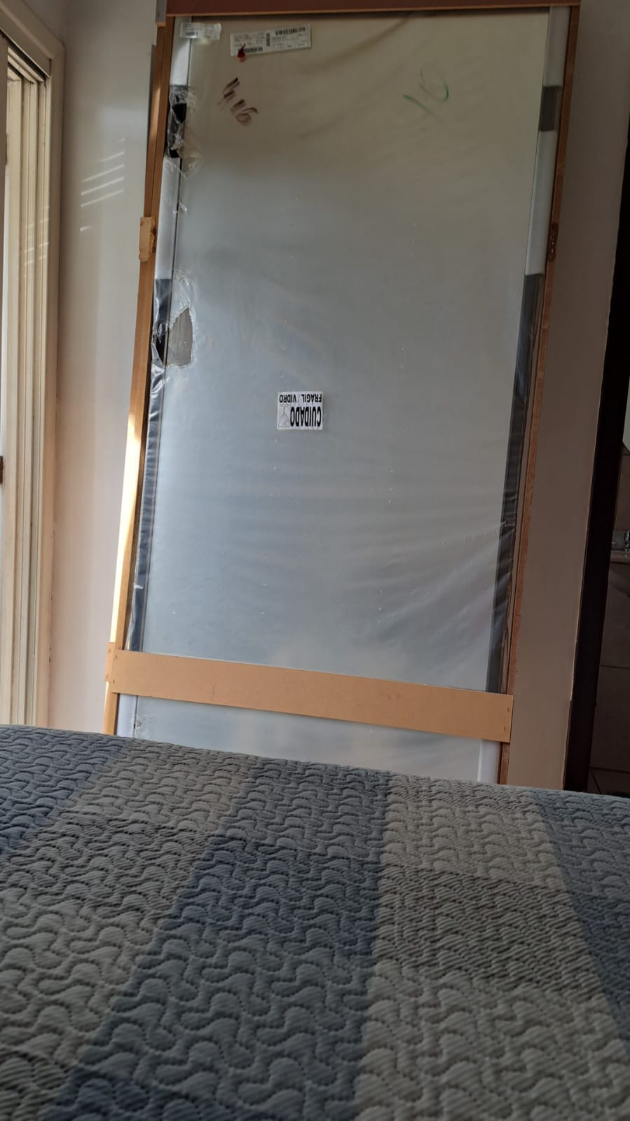 Doam-se Portas de Closet, Móveis e outros itens 