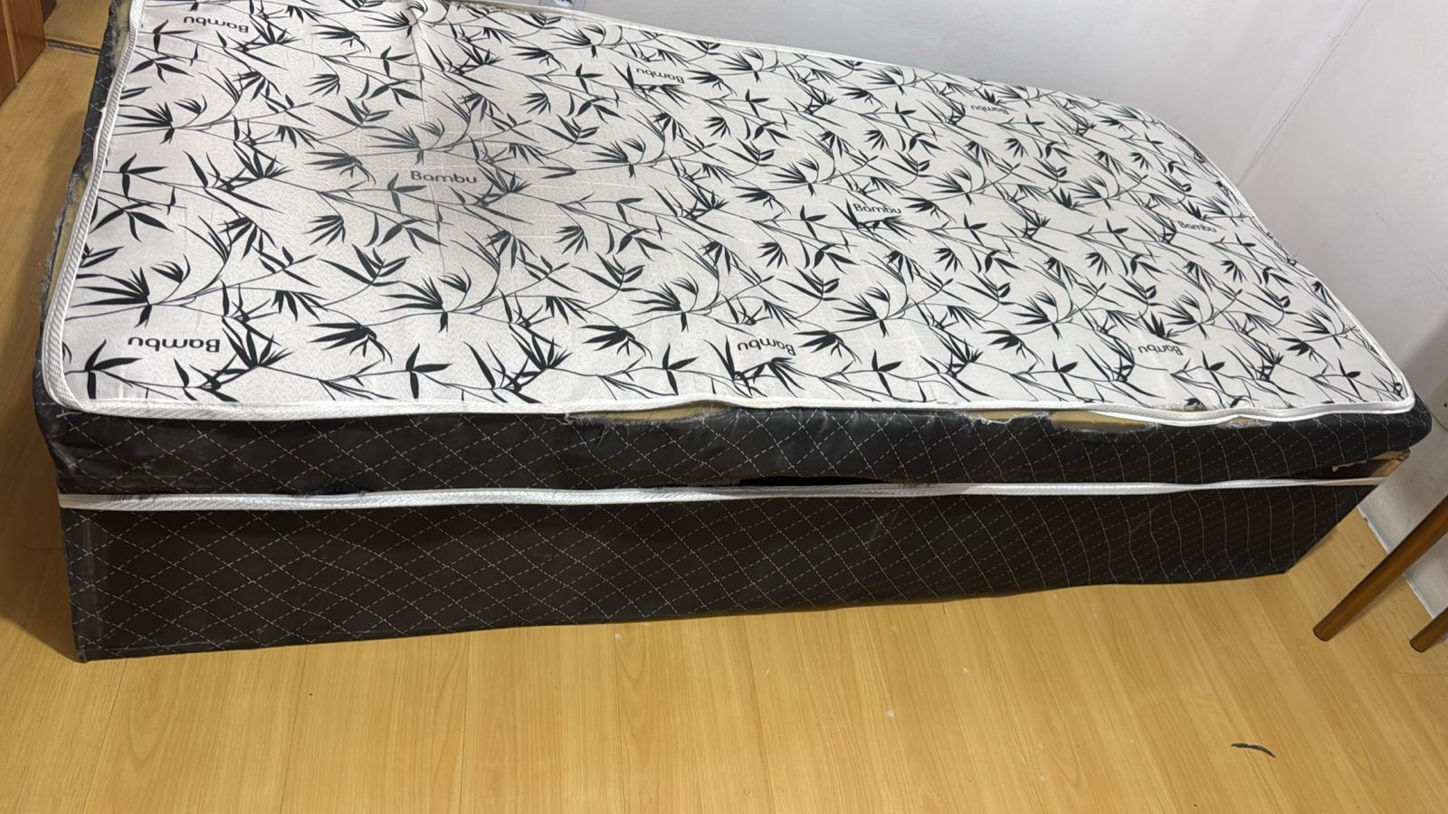 Doa-se Cama Box Solteiro 