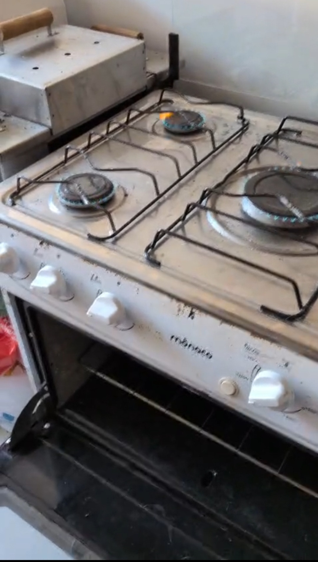 Doam-se Móveis e Eletrodomésticos 