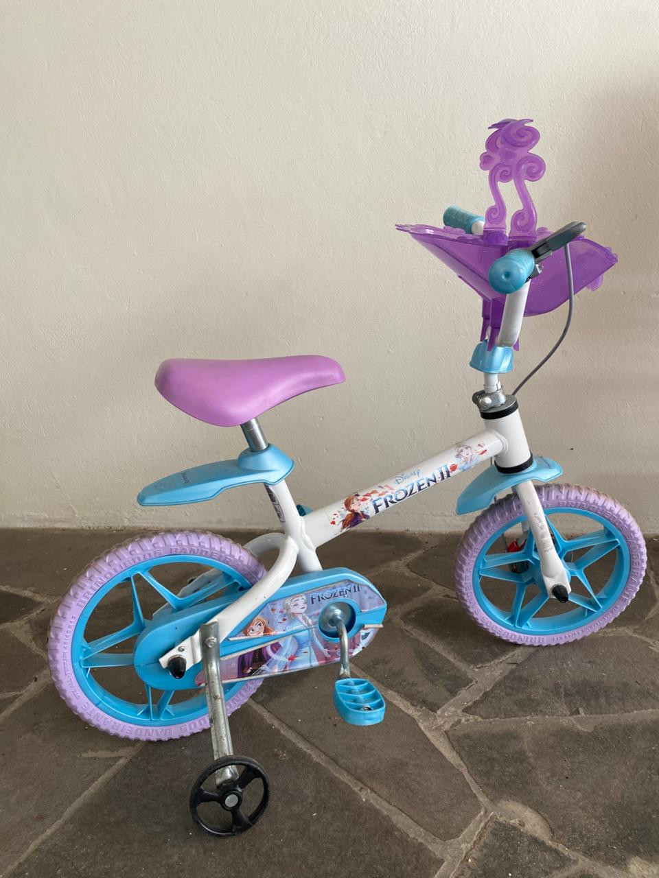 Doam-se Bicicleta infantil e Quadro de escrever