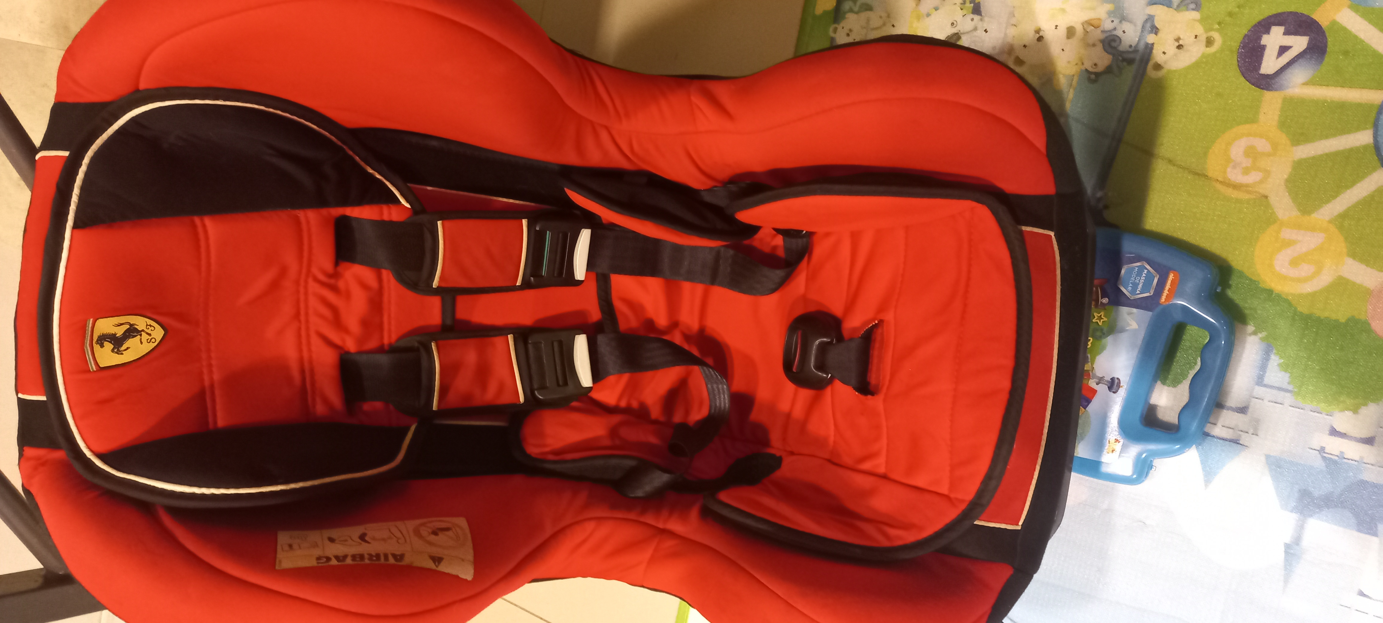 Cadeira infantil carro até 28kg