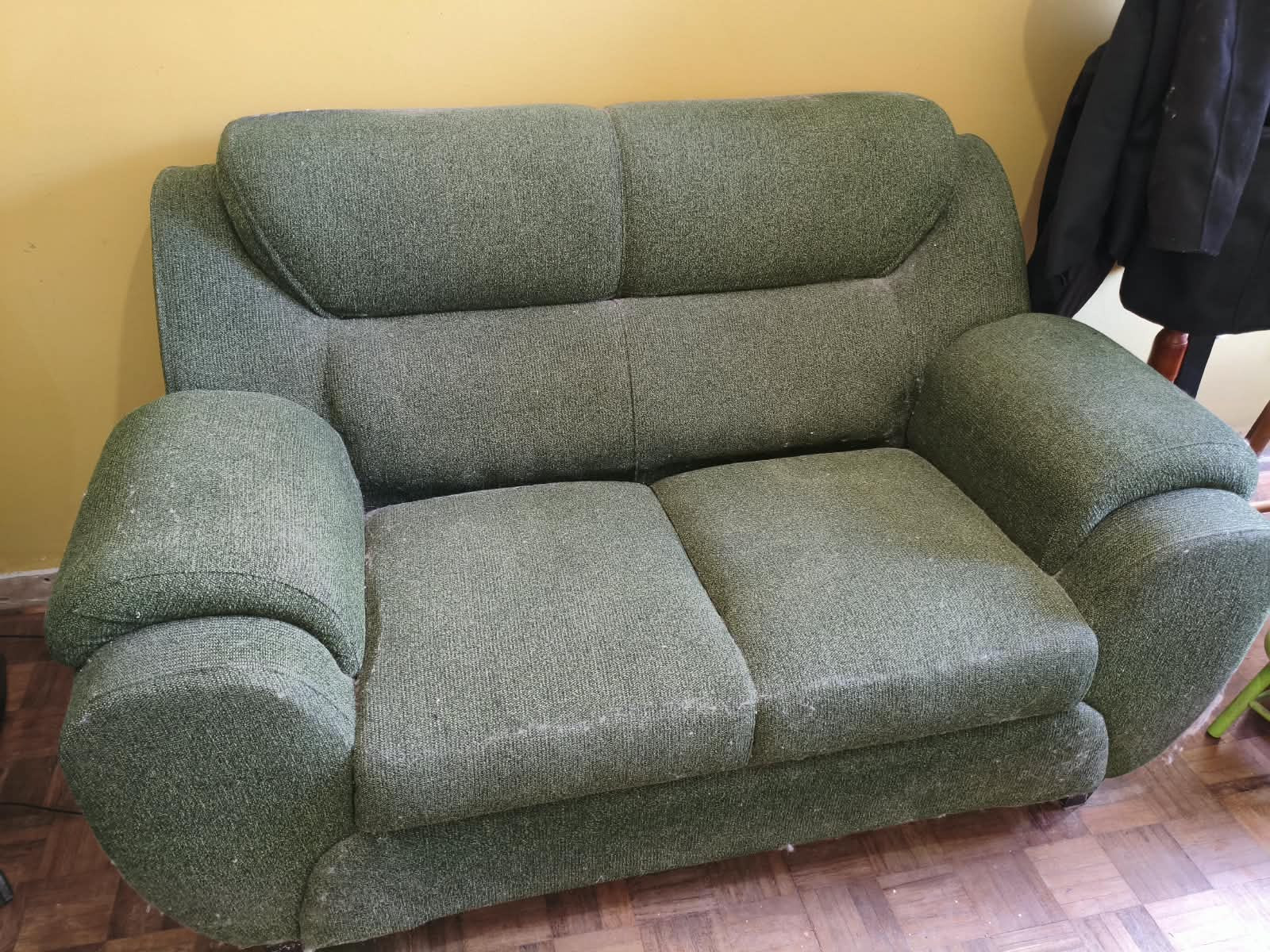 Doa-se Sofá + Cama de Ferro solteiro + 2 Colchões