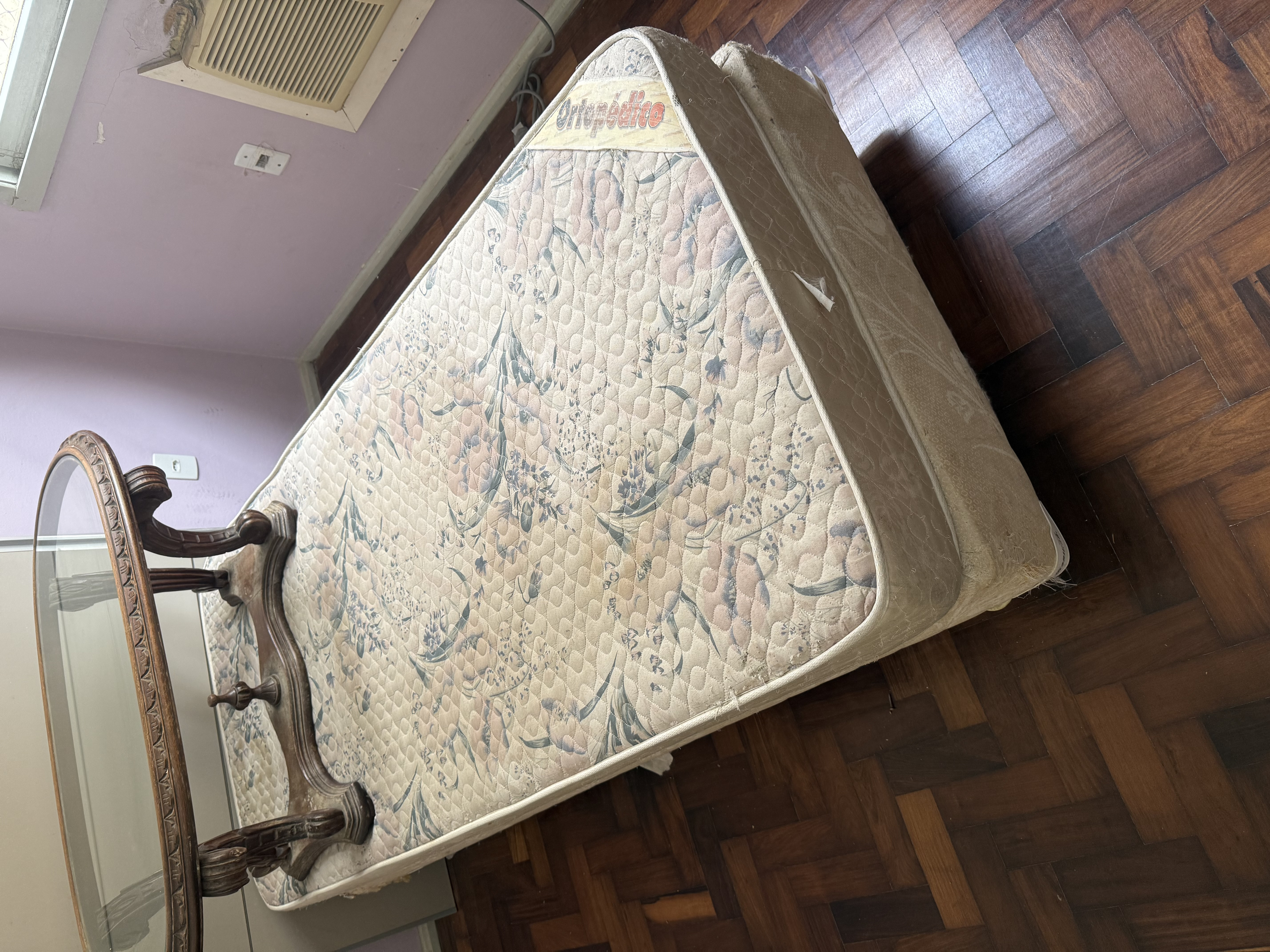 Cama de solteiro